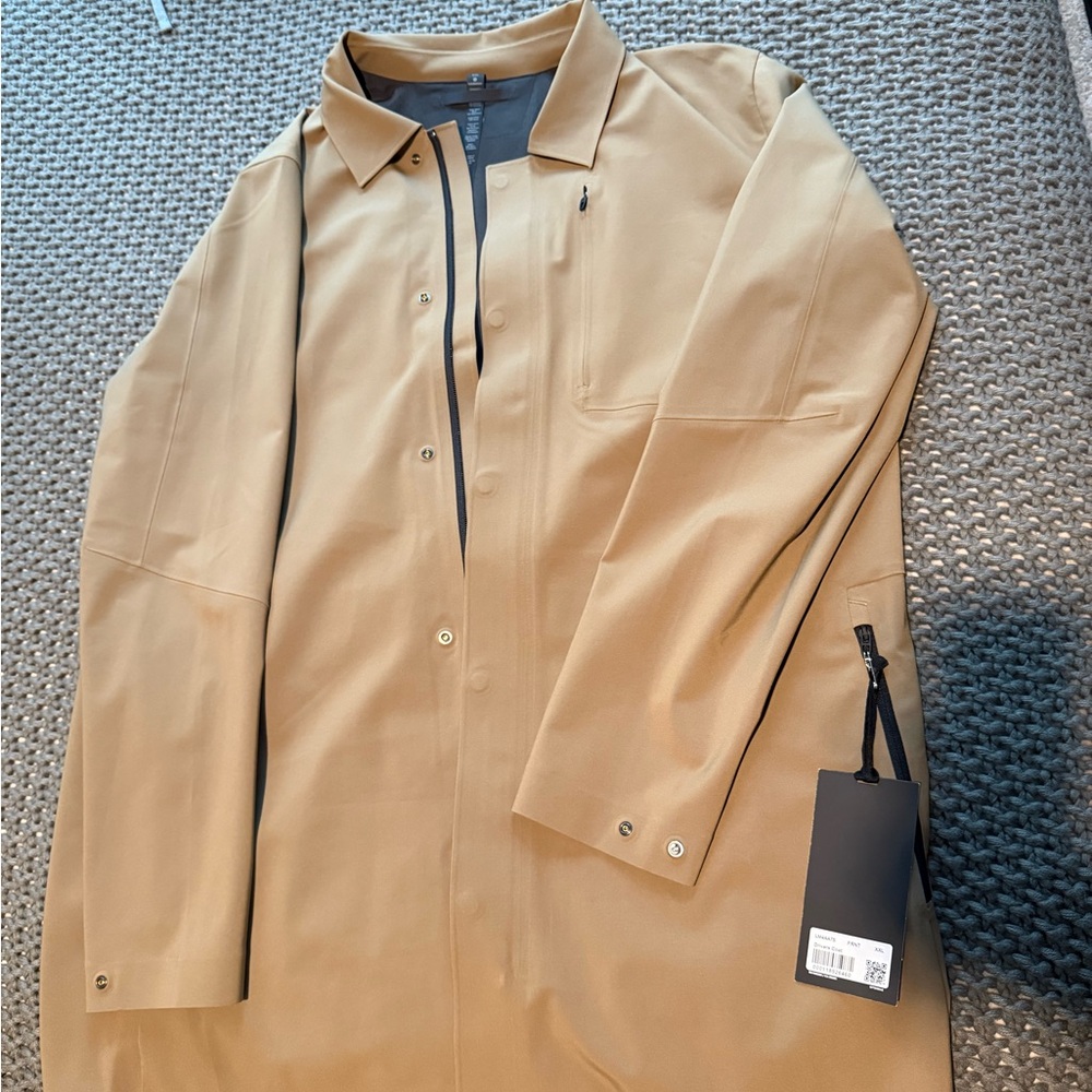 Lululemon Athletica Tan Raincoat for All-Weather Comfort